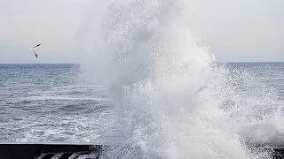 Цунами в Одессе трехметровая волна накрыла центральный пляж