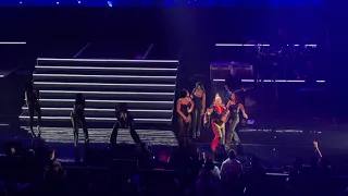 CHRISTINA AGUILERA - CAN'T HOLD US DOWN - THE LIBERATION TOUR (CHICAGO)