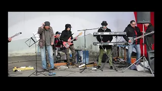 ЕнисBAND - Трава у дома (Земляне cover)