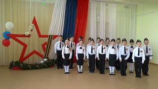 Юные кадеты детского сада № 127 "Почемучка" приняли участие во всероссийском флешмобе #песняпобеды