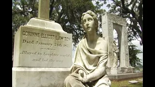 Savannah's Historic Graveyards