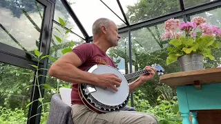 Miss McLeod’s reel on tenor banjo