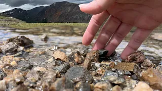 Outdoors ASMR - Wet Pebbles - Lofi Tapping