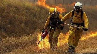 Пожары в Калифорнии: удалось создать буферную зону