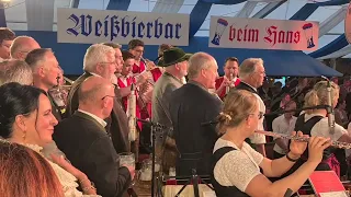 Bayernhymne bei der Eröffnung des Wasserburger Frühlingsfestes