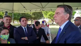 Bolsonaro ameaça dar "último recado" a Barroso