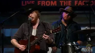 Colter Wall "Sleepin' On The Blacktop"