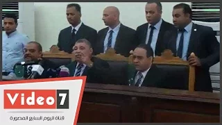 بالفيديو.. قاضى "اغتيال النائب العام" يطرد المتهمين والأهالى بسبب "التشويش"