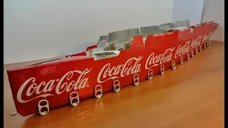 R.M.S. Titanic costruito con lattine di Coca Cola #1