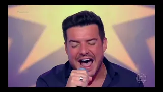 Belutti cantando always do Bon Jovi no caldeirão 👏👏