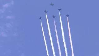 Tokyo Olympics: Large crowds in Tokyo watch Olympic aerobatics