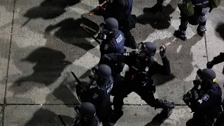 Proteste gegen Rassismus: Gesetzesinitiative für Polizeireform in Vereinigten Staaten
