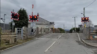 Traeth Mawr Level Crossing ,Gwynedd