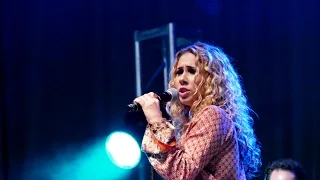 Haley Reinhart "I Belong to You" Buffalo Grove Days 2016