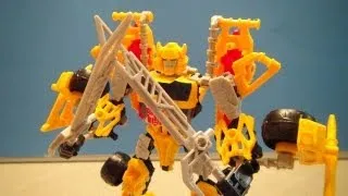 CONSTRUCT BOTS BUMBLEBEE TRANSFORMERS TRIPLE CHANGER CLASS TOY REVIEW