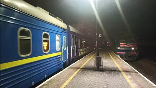 Поїзд 105/106 "Чорноморець" Одеса - Київ відправляється зі станції Одеса-Головна