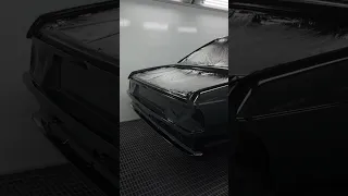 BMW E24 на финишной прямой 🔥 Покрасили в черный цвет для проявления оставшихся неровностей кузова