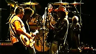 Neil Young & Crazy Horse - Piece Of Crap