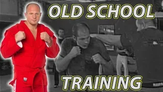 Федор Емельяненко! Старая школа! Раритетный мастер-класс! / FEDOR OLD SCHOOL TRAINING (with subs)