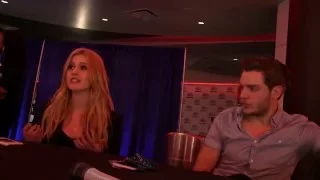 Katherine McNamara and Dominic Sherwood Shadowhunters interview at Wondercon