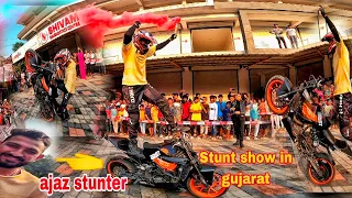 Stunt show in Rankuva😰 crazy public . stunt ktm rc . stunt show @ajazerzvlog7624 k sath.