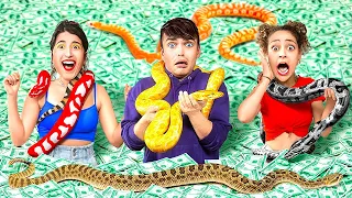 WE PRANKED OUR FRIENDS FROM @123GO_  and @LaLaLife WITH REAL SNAKES!