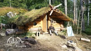 Off Grid Log Cabin Built by One Man: Log Gables and a Bushcraft Mystery