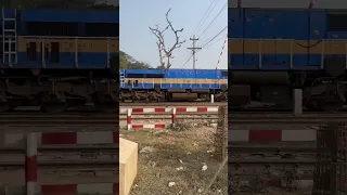 Brand new locomotives for Bangladesh 🇧🇩 Railway #bangladesh #railway #shorts