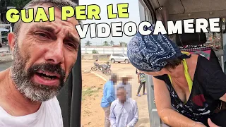 GUAI PER le VIDEOCAMERE in FRONTIERA 🔥 Africa 👉 Benin 😧 Giro del Mondo in camper 4x4