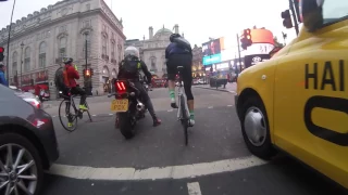 London Road Rage - Angry Cabbie vs Cyclist - LT64 EBM [EXPLICIT]