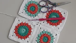 The World's Easiest Square Joining Method - How to join Crochet Granny Squares for Beginners