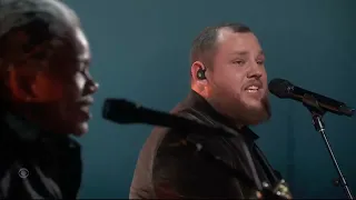 Luke Combs and Tracy Chapman's Epic Fast Car Duet at The Grammys 2024