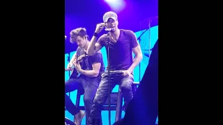 Enrique Iglesias - ring my bells+loco ( live in tel aviv) part 2/3