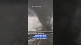 Large tornado strikes Nebraska during outbreak