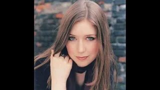 Hayley Westenra  -  Love changes everything