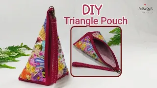 DIY Triangle Zipper Pouch/ triangle zipper bag/Fabric Scraps Ideas /Bag Tutorial