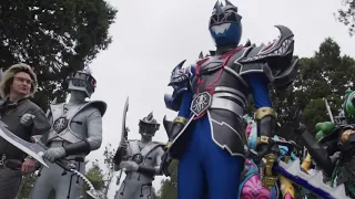 Enter Evil Blue Dino Fury Ranger