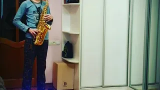 Pink panther on sax (riding a hoverboard) - Калчев Даниил