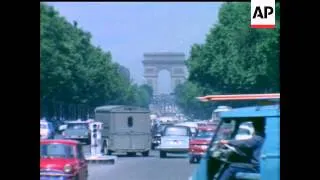 TRAFFIC DOWN THE CHAMPS ELYSEE - 1960'S - NO SOUND - COLOUR