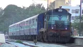 Chugging and acceleration by KJM ALCo WDG3A with CBP passenger