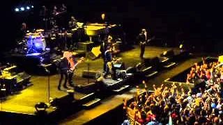 Bruce Springsteen in Chile @ We Take Care Of Our Own & Wrecking Ball