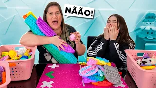 TROCA DE FIDGET TOYS * ELA ESQUECEU DA REGRA KKKK