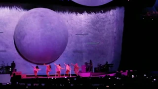 Ariana Grande - thank u, next (Sweetener / Thank U Next Tour 2019) (Rogers Arena, Vancouver, BC)