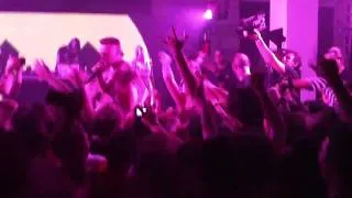Die Antwoord 4 Ninja Dives Into the Crowd