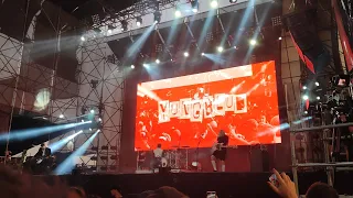 yungblud -Lollapalooza Chile 2023 - Funeral - Tissues - Parents
