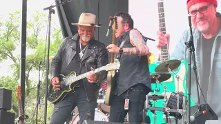 Derek St Holmes w/ Gary Hoey "Stanglehold"