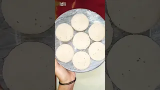 Have you ever tried fried idli#youtubeshorts #ytshorts#foodreview #trendingshorts#trending#friedidli