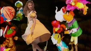 The Muppet Show - 506: Brooke Shields - “Falling Song” (1980)