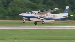 McAlester Oklahoma Airport | Cessna Caravan CARGO Landing and Take Off #avgeek #viral #aviation #ok