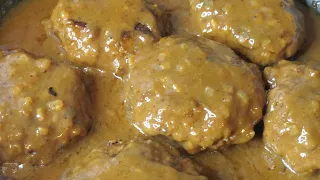 How To Make: Smothered Ground Beef Patties